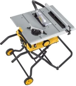 Powerplus POWX07598 Zaagtafel - Tafelzaagmachine Met Onderstel - 2000W - 250mm Zaagblad- Incl. 24 Tanden Cirkelzaag Blad Voor Hout, Parallelgeleider, Aansluiting Voor Stofzuiger - Stevig En Gebruiksvriendelijk -WerkPro Verkoopwinkel 1063x1200 2