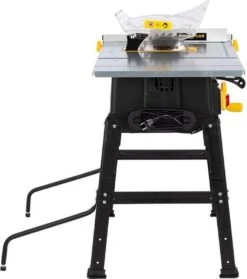 Powerplus POWX07590 Zaagtafel - Tafelzaagmachine Met Onderstel - 1700W - 210mm Zaagblad - Incl. 24 Tanden Cirkelzaag Blad Voor Hout, Parallelgeleider, Aansluiting Voor Stofzuiger - Stevig En Gebruiksvriendelijk -WerkPro Verkoopwinkel 1063x1200