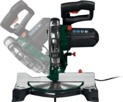 Parkside Afkortzaag En Verstekzaag 1500W - Toerental: 0 - 5000 Tpm - Verstekhoek: -45 - 45° - Traploos Kantelbare Zaagkop - Eenvoudig Te Bevestigen Stofzak - Laser Voor Verhoogde Snijprecisie - -WerkPro Verkoopwinkel 1200x1002 1