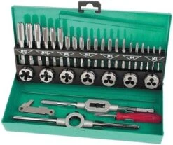Brüder Mannesmann Tappen- En Snijmoerenset 32-delig 53250