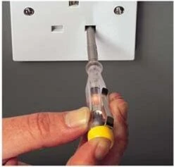 STANLEY STHT0-66121 Spanningzoeker - 220-250V -WerkPro Verkoopwinkel 1200x1151 12