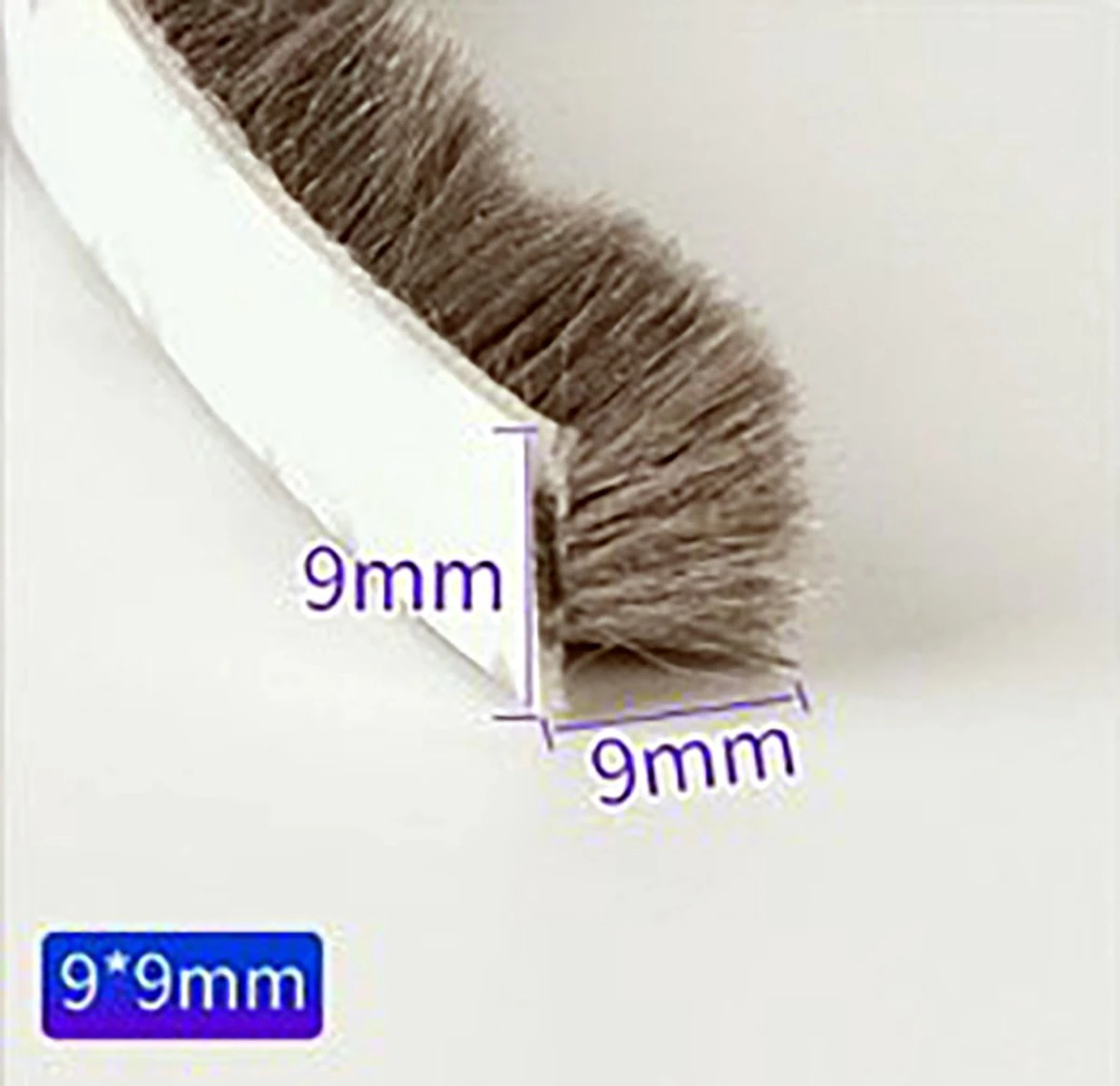 Merkloos Tochtstrips Voor Deuren - Tochtband - Tochtstopper - Raam En Deur - Tochtborstel - Deurborstel Zelfklevend - Grijs - 5M - 9mm 9mm 6 Merkloos Tochtstrips Voor Deuren - Tochtband - Tochtstopper - Raam En Deur - Tochtborstel - Deurborstel Zelfklevend - Grijs - 5M - 9mm 9mm - Afbeelding 4