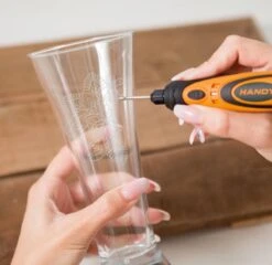 Handy - Professionele Draadloze Graveerpen / Graveermachine - USB Oplaadbaar - Graveerset Inclusief 4 Frezen -WerkPro Verkoopwinkel 1200x1164 5