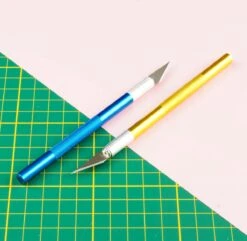 Scalpel Mesjes Set - 43 Delige Hobbymes Set - 1 Liniaal Staal / 2 Scalpels / 40 Reserve Scalpel Mesjes -WerkPro Verkoopwinkel 1200x1173 17