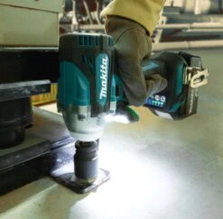 Makita DTW300Z 18V Li-Ion Accu Slagmoersleutel - Losse Body (geleverd Zonder Accu En Lader) -WerkPro Verkoopwinkel 1200x1179 4