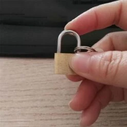 ESTARK® Hangslot 3 Stuks - Kofferslot - 3 STUKS - Sloten - Sleutelslot - Hangsloten - Slot Met Sleutel - Kofferslot - Cijferslot - Reisslot - Slot - Hangslot Koffer - Slot Voor Koffer - Slot Bagage - Bagageslot - Koffer Slotje - Hangslot -WerkPro Verkoopwinkel 1200x1200 1440