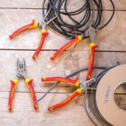 STANLEY VDE Tangenset 4delig -WerkPro Verkoopwinkel 1200x1200 1564