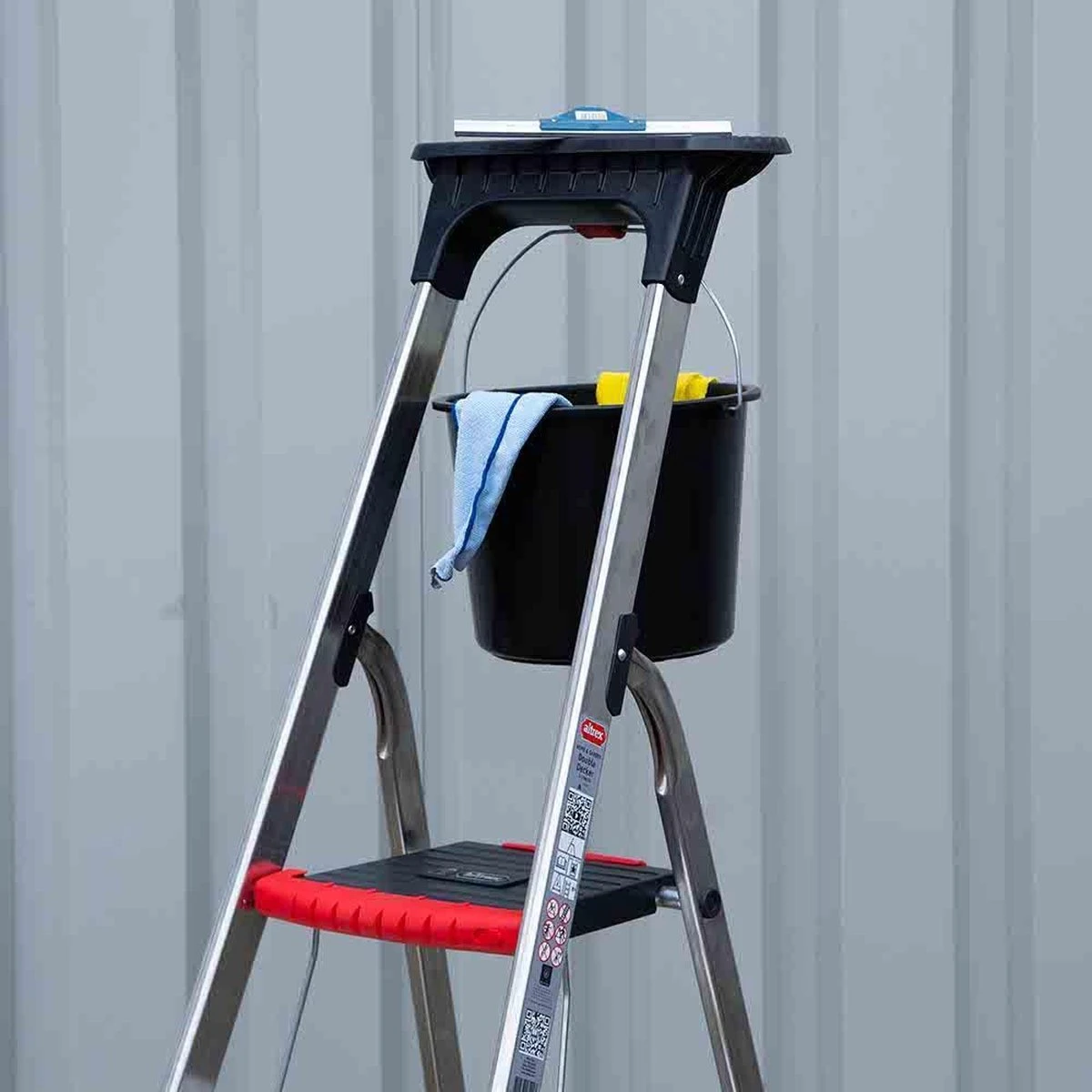 Altrex Double Decker 4 Treeds - Huishoudtrap - Werkhoogte 2.85m 6 Altrex Double Decker 4 Treeds - Huishoudtrap - Werkhoogte 2.85m - Afbeelding 4