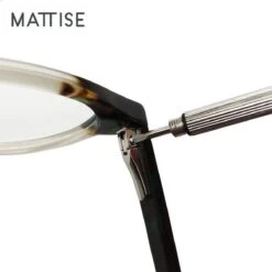 MATTISE Universele Bril Schroevendraaier (3 In 1) Sleutelhanger — Bril En Zonnebril Schroeven Draaier -WerkPro Verkoopwinkel 1200x1200 1906