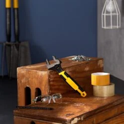 STANLEY Bimat 0-90-949 Verstelbare Moersleutel - 250mm 20 STANLEY Bimat 0-90-949 Verstelbare Moersleutel - 250mm -WerkPro Verkoopwinkel 1200x1200 2473