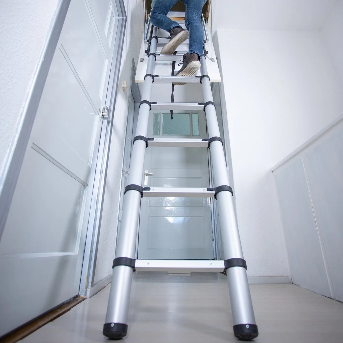 Giraffe® Telescopische Vlizotrap / Zoldertrap Van 2.30 - 2.70 Meter 6 Giraffe® Telescopische Vlizotrap / Zoldertrap Van 2.30 - 2.70 Meter - Afbeelding 4