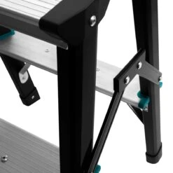 VONROC PRO Dubbele Trap 2 Treden – Klustrap/huishoudtrap Inklapbaar – Max. Belastbaarheid 150kg - Antislip -WerkPro Verkoopwinkel 1200x1200 2596