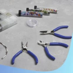 BeautyBeads 3-Delige Tangenset Voor Sieraden – Hobby Tangen Set Voor Het Maken Van Sieraden Met Kralen En Bedels – Rondbektang, Zijkniptang En Langbektang - BB401 16 BeautyBeads 3-Delige Tangenset Voor Sieraden – Hobby Tangen Set Voor Het Maken Van Sieraden Met Kralen En Bedels – Rondbektang, Zijkniptang En Langbektang - BB401 -WerkPro Verkoopwinkel 1200x1200 2646