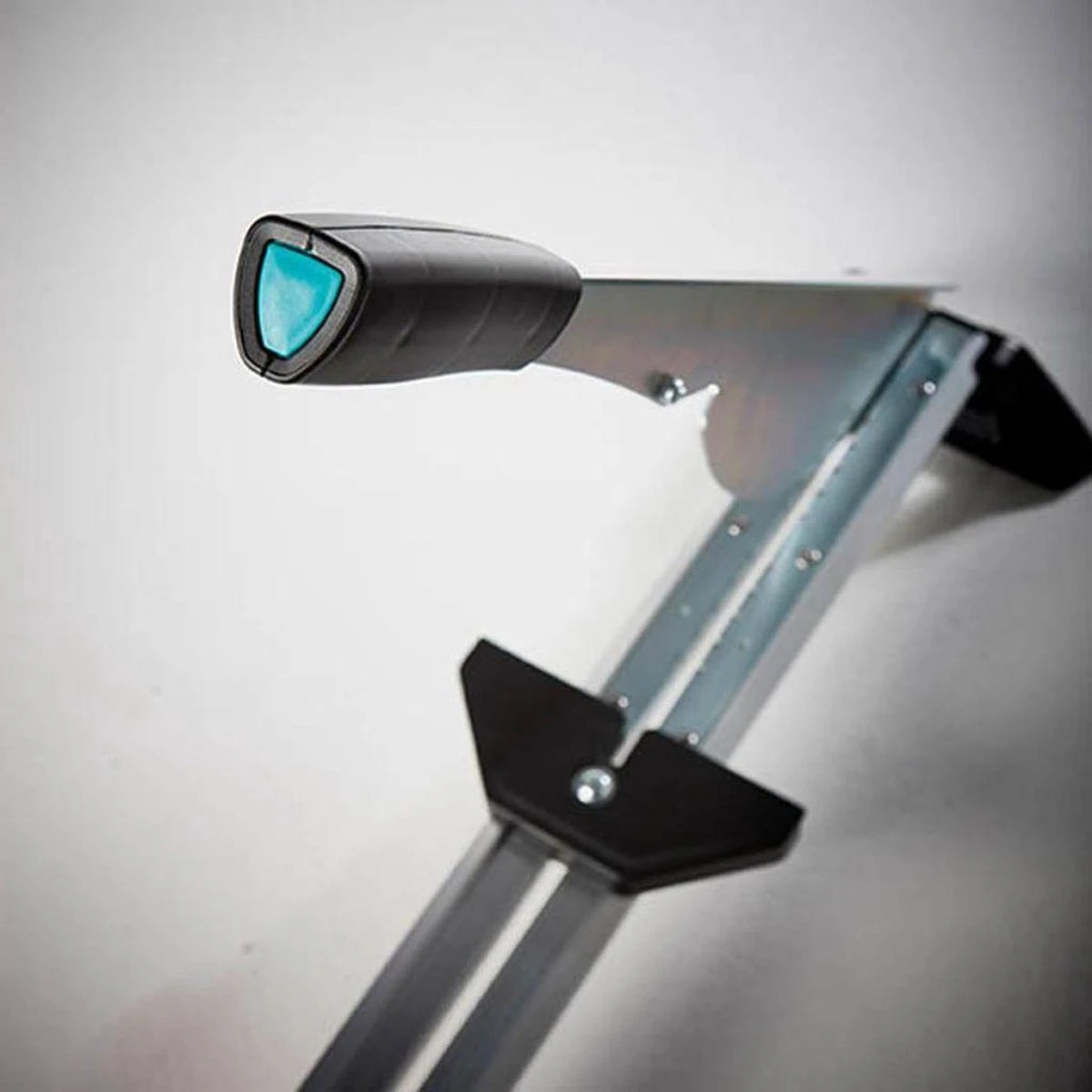 Wolfcraft - Laminaatsnijder LC 600 I 6937000 I De Nauwkeurige En Krachtige Laminaatknipper Voor Laminaat 11 Wolfcraft - Laminaatsnijder LC 600 I 6937000 I De Nauwkeurige En Krachtige Laminaatknipper Voor Laminaat - Afbeelding 9