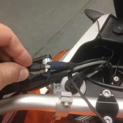 OptiMate USB O-108KIT, Inline Accu Naar USB 3300mA Lader Met 200cm / 80″ Kabel En O-31 Accukabel -WerkPro Verkoopwinkel 1200x1200 60