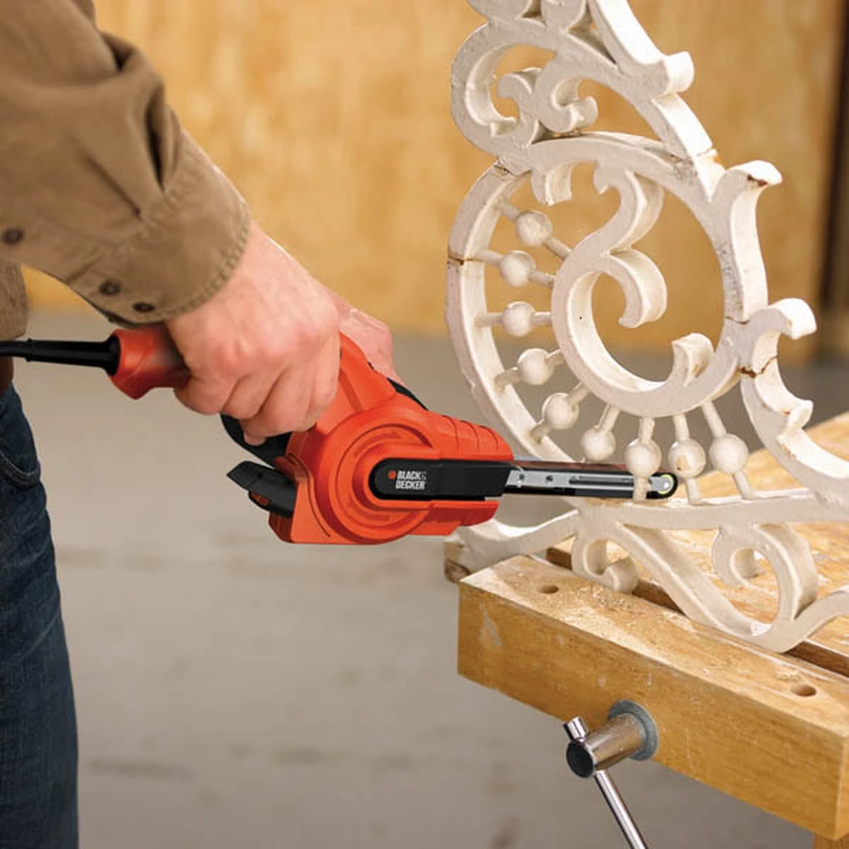 Black & Decker BLACK+DECKER KA900E-QS Bandschuurmachine - 350W - Powerfile Met Cyclonic Action Stofopvang 17 Black & Decker BLACK+DECKER KA900E-QS Bandschuurmachine - 350W - Powerfile Met Cyclonic Action Stofopvang - Afbeelding 15