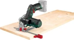 PARKSIDE Accu-handcirkelzaag 12V Zonder Accu - Toerental: 1400 Tpm - Zaaghoek: 0–45° - Zaagdiepte: Max. 26 Mm (bij 0°) - Zaagblad: Ø85 X Ø15 Mm - Exclusief Accu En Snellader -WerkPro Verkoopwinkel 1200x652