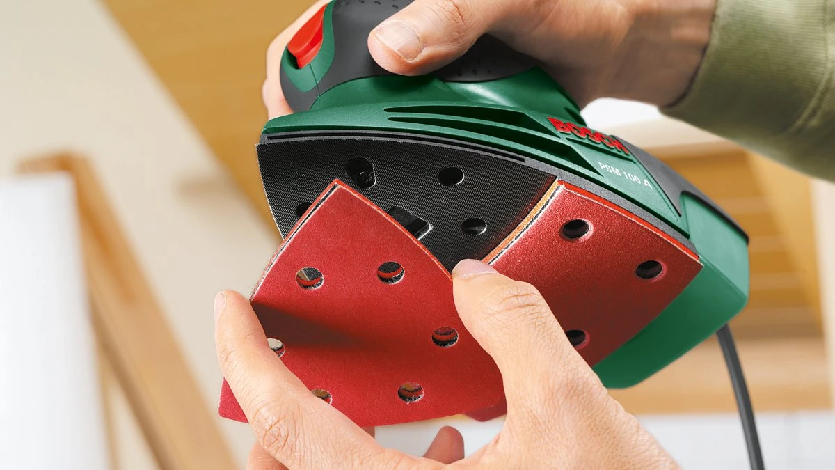 Bosch PSM 100 A Multischuurmachine - Op Snoer - 100 W - Incl. 30 Schuurvellen 8 Bosch PSM 100 A Multischuurmachine - Op Snoer - 100 W - Incl. 30 Schuurvellen - Afbeelding 6