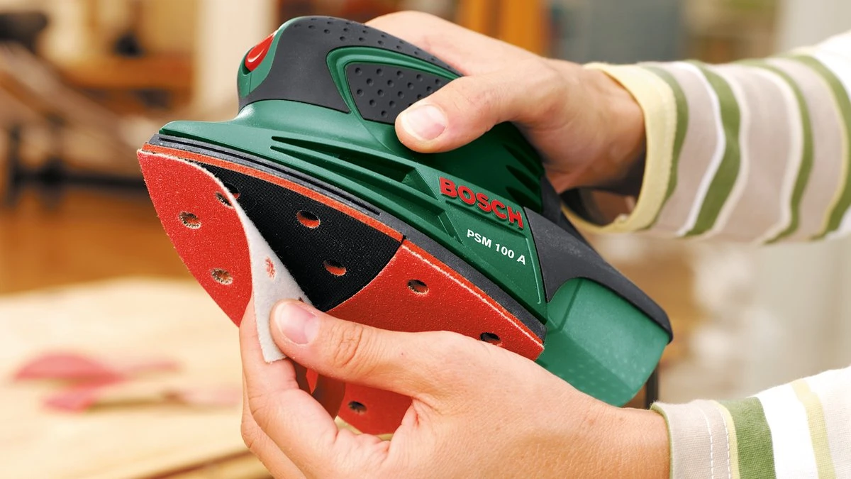 Bosch PSM 100 A Multischuurmachine - Op Snoer - 100 W - Incl. 30 Schuurvellen 10 Bosch PSM 100 A Multischuurmachine - Op Snoer - 100 W - Incl. 30 Schuurvellen - Afbeelding 8