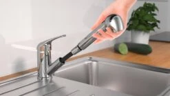 SCHÜTTE Supra Keukenkraan - Mengkraan - Draaibare Uitloop - Uittrekbare Sproeier - 2 Standen - Chroom 22 SCHÜTTE Supra Keukenkraan - Mengkraan - Draaibare Uitloop - Uittrekbare Sproeier - 2 Standen - Chroom -WerkPro Verkoopwinkel 1200x675 61