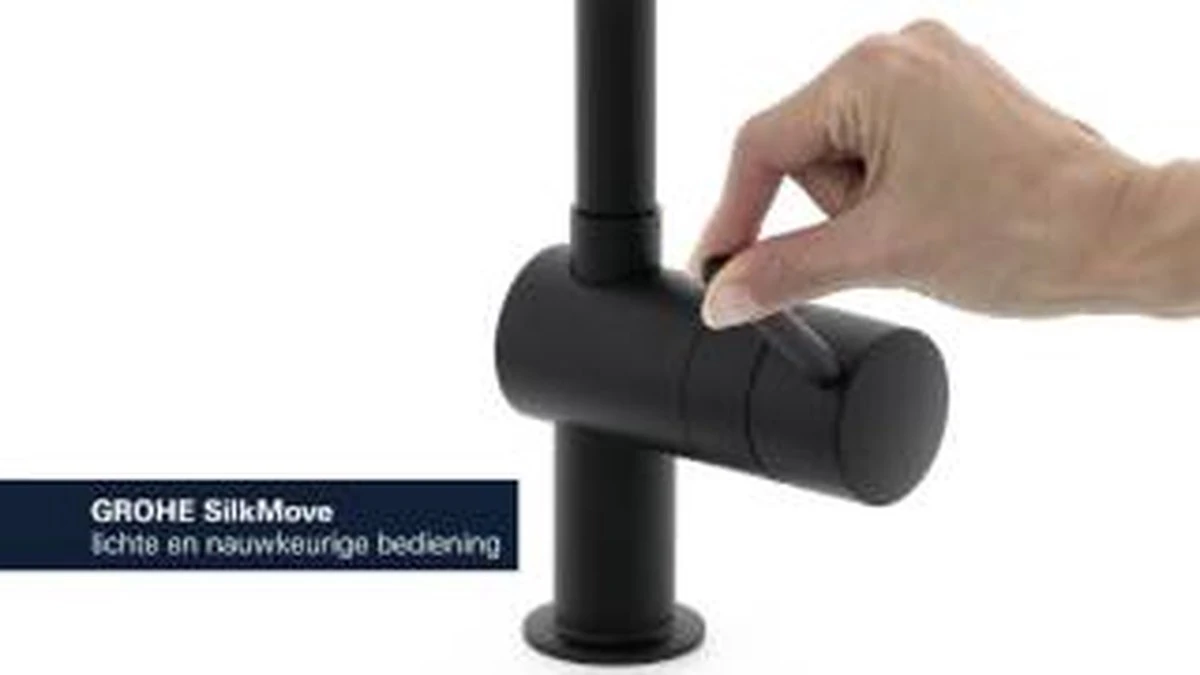 GROHE Minta Keukenkraan Mat Zwart - C-uitloop - Draaibaar - 32917KS0 4 GROHE Minta Keukenkraan Mat Zwart - C-uitloop - Draaibaar - 32917KS0 - Afbeelding 2