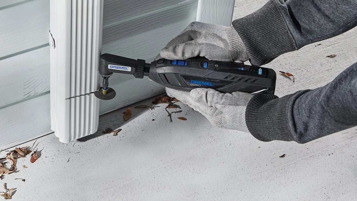 Dremel 8260 Multitool - Met 2x 12 V Accu's - 65 Accessoires, 5 Hulpstukken En Bluetooth-connectiviteit 8 Dremel 8260 Multitool - Met 2x 12 V Accu's - 65 Accessoires, 5 Hulpstukken En Bluetooth-connectiviteit - Afbeelding 6