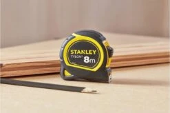 STANLEY Tylon 1-30-657 - Rolbandmaat - 8m Lang - 25mm Breed 17 STANLEY Tylon 1-30-657 - Rolbandmaat - 8m Lang - 25mm Breed -WerkPro Verkoopwinkel 1200x798 18
