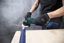 VONROC Accu Haakse Slijper – VPower 20V – Ø115MM – Incl. 1x 2.0Ah Accu, Oplader, Zijhandgreep & Tas 15 VONROC Accu Haakse Slijper – VPower 20V – Ø115MM – Incl. 1x 2.0Ah Accu, Oplader, Zijhandgreep & Tas -WerkPro Verkoopwinkel 1200x800 153