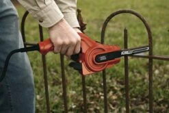 Black & Decker BLACK+DECKER KA900E-QS Bandschuurmachine - 350W - Powerfile Met Cyclonic Action Stofopvang 36 Black & Decker BLACK+DECKER KA900E-QS Bandschuurmachine - 350W - Powerfile Met Cyclonic Action Stofopvang -WerkPro Verkoopwinkel 1200x800 183