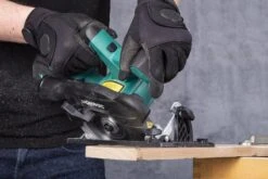 VONROC Accu Cirkelzaag – VPower 20V (zonder Accu & Lader) – Incl. Parallelgeleider & Ø150MM Zaagblad -WerkPro Verkoopwinkel 1200x800 197