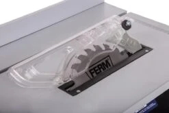 FERM Zaagtafel 800W – Incl. Ø200mm 24T Zaagblad, Verstekgeleider, Parallelgeleider, Duwstok En Stofzuigaansluiting -WerkPro Verkoopwinkel 1200x800