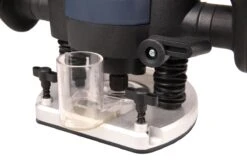 FERM Bovenfrees - 1300W - Stofzuiger Adapter - Ingebouwde LED Werkverlichting - Incl. 6-delige Freesset, Parallel- En Sjabloongeleider -WerkPro Verkoopwinkel 1200x800 309