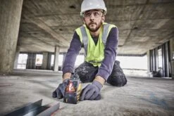 DeWALT DW088K Zelfnivellerende Kruis-/lijnlaser In Koffer - 2 Lijnen - Rood - 15m -WerkPro Verkoopwinkel 1200x800 412