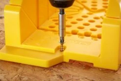 STANLEY 1-20-600 Verstekbak Kunststof Met Kapzaag - 220mm 34 STANLEY 1-20-600 Verstekbak Kunststof Met Kapzaag - 220mm -WerkPro Verkoopwinkel 1200x800 502