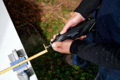 Dremel 8260 Multitool - Met 2x 12 V Accu's - 65 Accessoires, 5 Hulpstukken En Bluetooth-connectiviteit 32 Dremel 8260 Multitool - Met 2x 12 V Accu's - 65 Accessoires, 5 Hulpstukken En Bluetooth-connectiviteit -WerkPro Verkoopwinkel 1200x800 51