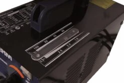 FERM Elektrisch Lasapparaat 40-100A, Oververhitting Beveiliging, Instelbare Lasstroom - Incl. Laskap, Bikhamer En Borstel -WerkPro Verkoopwinkel 1200x802 1