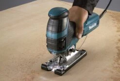 MAKITA Decoupeerzaag 4351FCTJ - Incl. Koffer - Bedraad - Incl. 1 Anti-splinterplaat -WerkPro Verkoopwinkel 1200x813 8