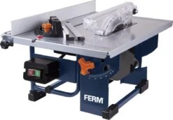 FERM Zaagtafel 800W – Incl. Ø200mm 24T Zaagblad, Verstekgeleider, Parallelgeleider, Duwstok En Stofzuigaansluiting -WerkPro Verkoopwinkel 1200x837