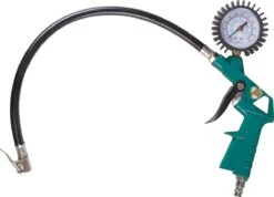 VONROC Draagbare Compressor – 1100W – 8 Bar – Olievrij – 180 L/m – Incl. 11 Accessoires 20 VONROC Draagbare Compressor – 1100W – 8 Bar – Olievrij – 180 L/m – Incl. 11 Accessoires -WerkPro Verkoopwinkel 1200x863 1