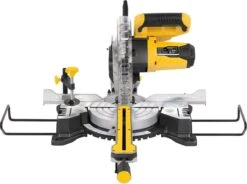 Powerplus POWX075710S Afkort- En Verstekzaag - Telescopische Zaag - 1600W - 210mm Zaagblad- Telescopisch Uittrekbaar - Incl. 24 Tanden Zaagblad Voor Hout, Laser En Zijsteunen En Stofzuigeraansluiting -WerkPro Verkoopwinkel 1200x893 3