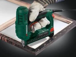 Tacker - Nietpistool - Spijkerpistool - Elektrisch Spijkerpistool - Handtacker - Nagelpistool - 500 Nietjes. - 500 Spijkers - Nietpistool Met Nietjes. 11 Tacker - Nietpistool - Spijkerpistool - Elektrisch Spijkerpistool - Handtacker - Nagelpistool - 500 Nietjes. - 500 Spijkers - Nietpistool Met Nietjes. -WerkPro Verkoopwinkel 1200x900 62