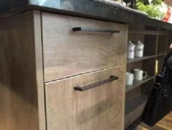 Handgreep / Keukengreep Zwart 128 Mm 10 Stuks - Modern - Handgrepen Kast - Handgrepen Voor Deurtjes - Deurgreep - Meubelgreep - Handgreep Zwart - Meubelgrepen - Keukengreep - Greep Zwart - Meubelbeslag - Greepjes - Inclusief Schroeven -WerkPro Verkoopwinkel 1200x910 7