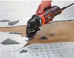 Black & Decker BLACK+DECKER MT300KA-QS Multitool - Oscillerend - 300W - Incl. Koffer En 11 Accessoires -WerkPro Verkoopwinkel 1200x954 2