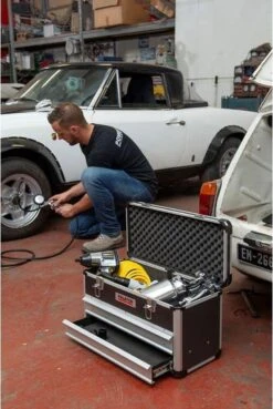 Kreator KRT640602B Gereedschapskoffer - 523 X 240 X 305 Mm - Zwart - (geleverd Zonder Gereedschap) 9 Kreator KRT640602B Gereedschapskoffer - 523 X 240 X 305 Mm - Zwart - (geleverd Zonder Gereedschap) -WerkPro Verkoopwinkel 803x1200 15