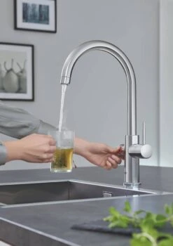 GROHE Red 3IN1 Kokendwaterkraan - C Uitloop - 7L Boiler - Mengventiel - Chroom - 30031001 -WerkPro Verkoopwinkel 847x1200 3