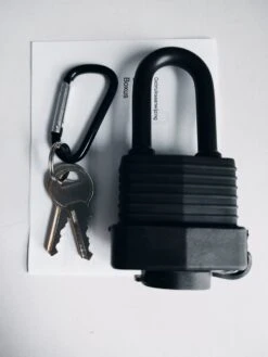 Merkloos Boxus Sterk & Waterbestendig Hangslot Met Sleutels & Karabijnhaak - Voor Buiten En Binnen - Zwart - Hoge Beugel - 2 Sleutels - Padlock - Voor Fiets, Kast, Scooter, Motor, Poort, Deur, Aanhangwagen -WerkPro Verkoopwinkel 900x1200 47