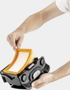 Kärcher WD 4 V-20/5/22 Nat- En Droogzuiger - 1000W - Vuilreservoir 20L - Stroomkabel 5m -WerkPro Verkoopwinkel 931x1200 5