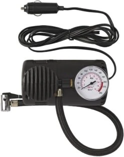 ProPlus Luchtcompressor - Compacte Bandenpomp - Auto, Motor, Fietsband En Voetballen - 12 Volt -WerkPro Verkoopwinkel 949x1200