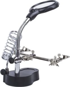 Benson Derde Handje Met LED Vergrootglas - Soldeerbout Houder -WerkPro Verkoopwinkel 969x1200 2