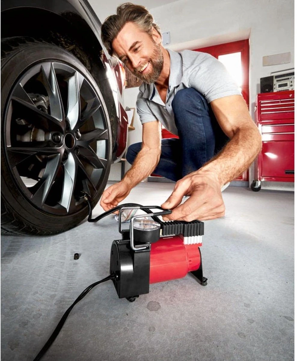 Mini Compressor 12v - Compressor Bandenspanning - Handig Voor In De Auto - Banden Pomp - Mini Compressor 10bar. - Banden Fiets Oppompen - Ballen Pomp - Zwembad Pomp - Autobanden Pomp 5 Mini Compressor 12v - Compressor Bandenspanning - Handig Voor In De Auto - Banden Pomp - Mini Compressor 10bar. - Banden Fiets Oppompen - Ballen Pomp - Zwembad Pomp - Autobanden Pomp - Afbeelding 3